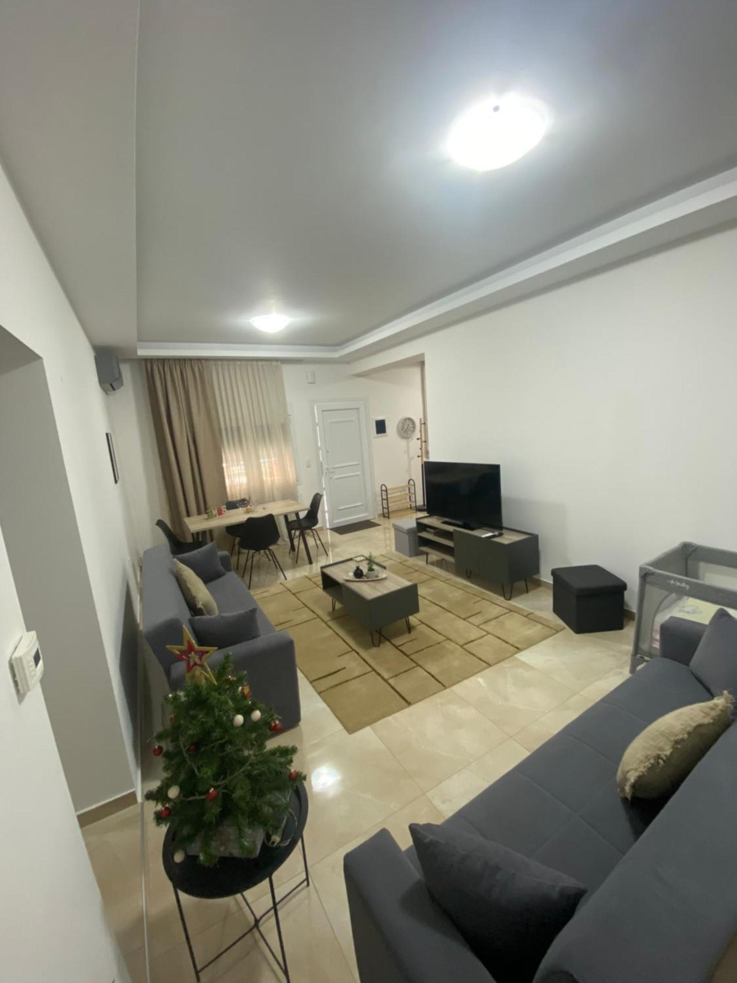 Olive Inn City Drama Bagian luar foto
